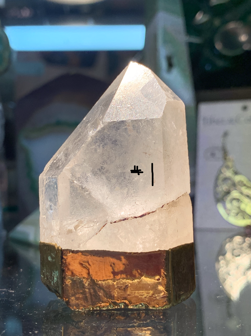 Quartz Point with Gold plated base