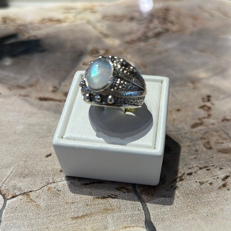 Moonstone with citrine size 6