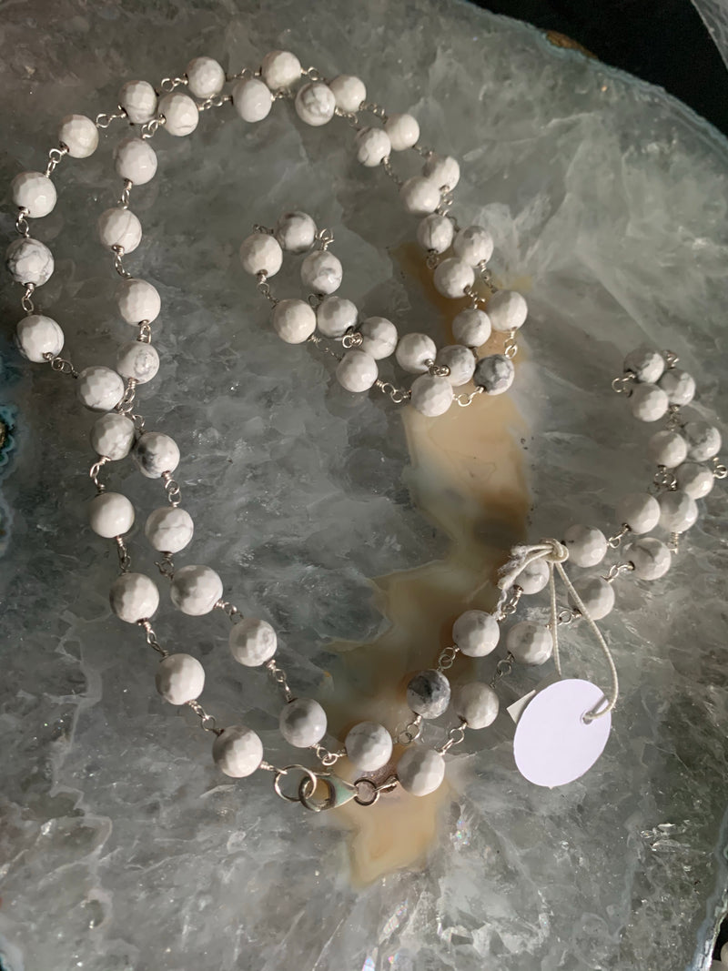 Howlite Beaded Necklace