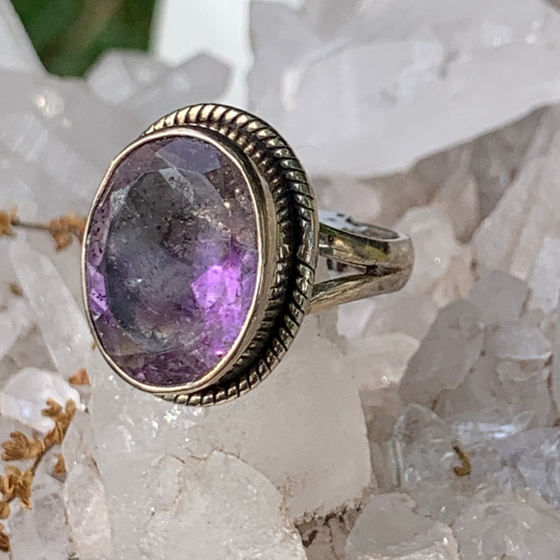 Super 7 Amethyst Ring sz8