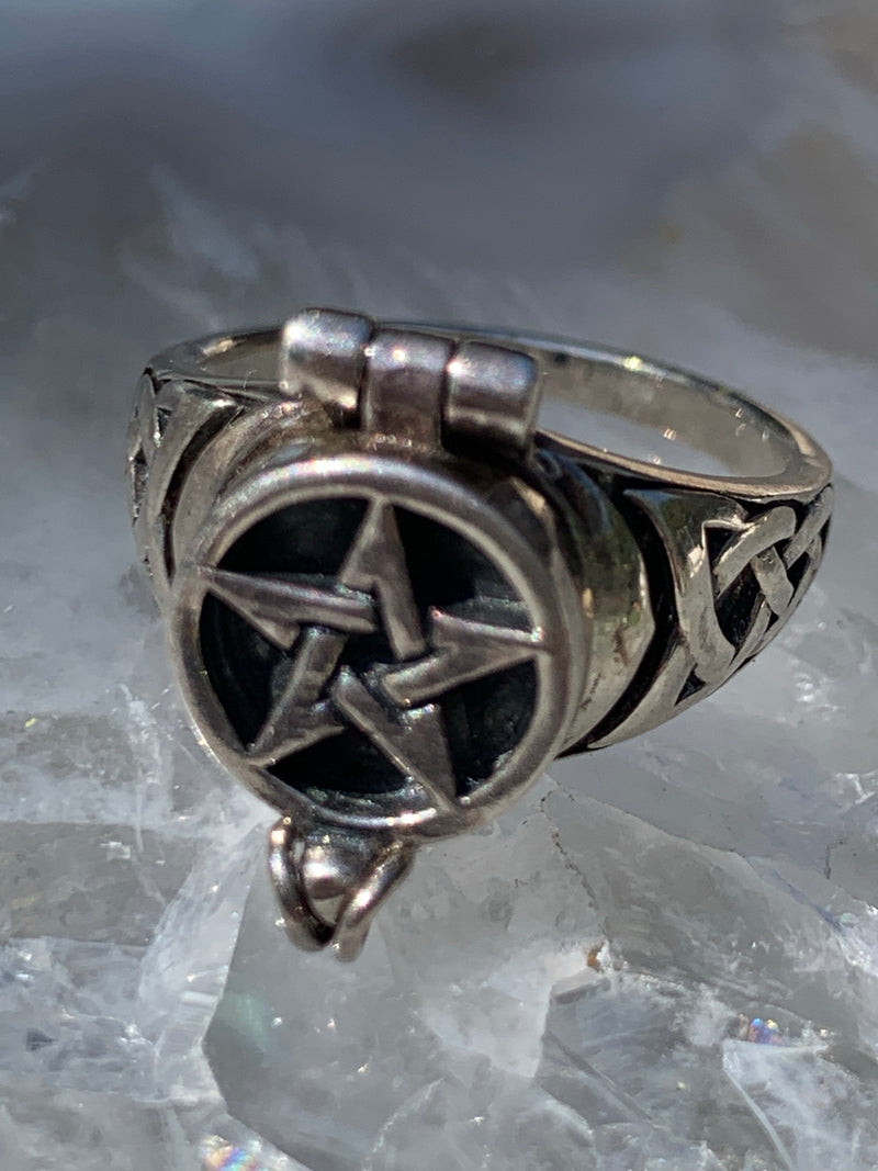 Pentagram Sterling Poison Ring sz6